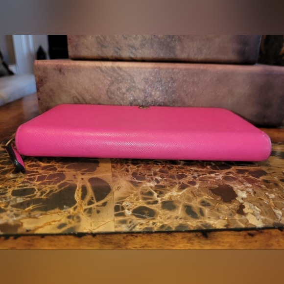 MCM long zip around wallet - Picture 3 of 8